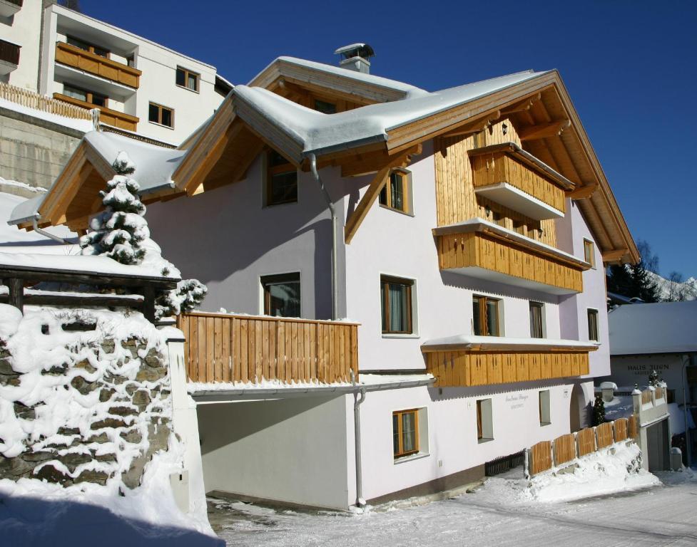 Landhaus Flunger Sankt Anton am Arlberg Ngoại thất bức ảnh