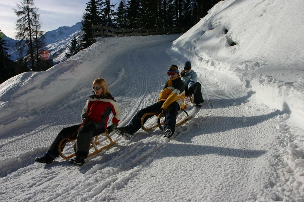 Landhaus Flunger Sankt Anton am Arlberg Ngoại thất bức ảnh